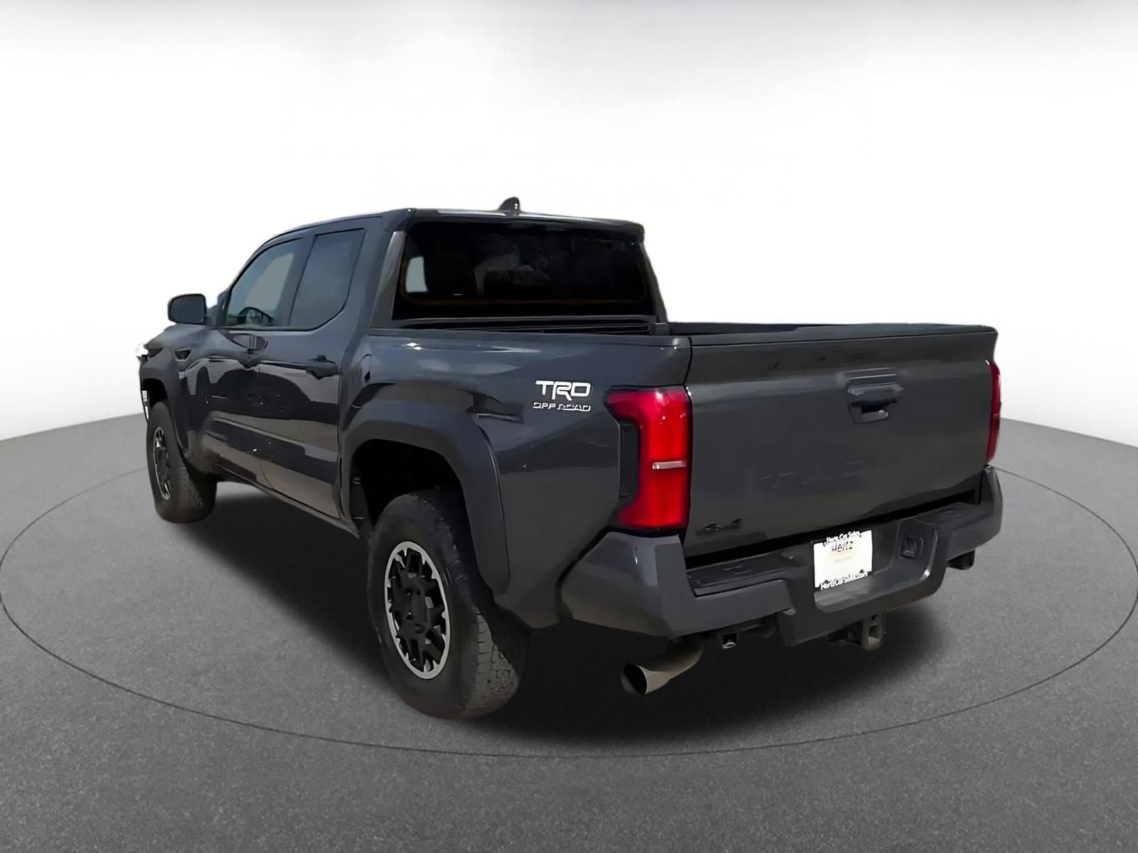 Used 2024 Toyota Tacoma w/ TRD Package image 10