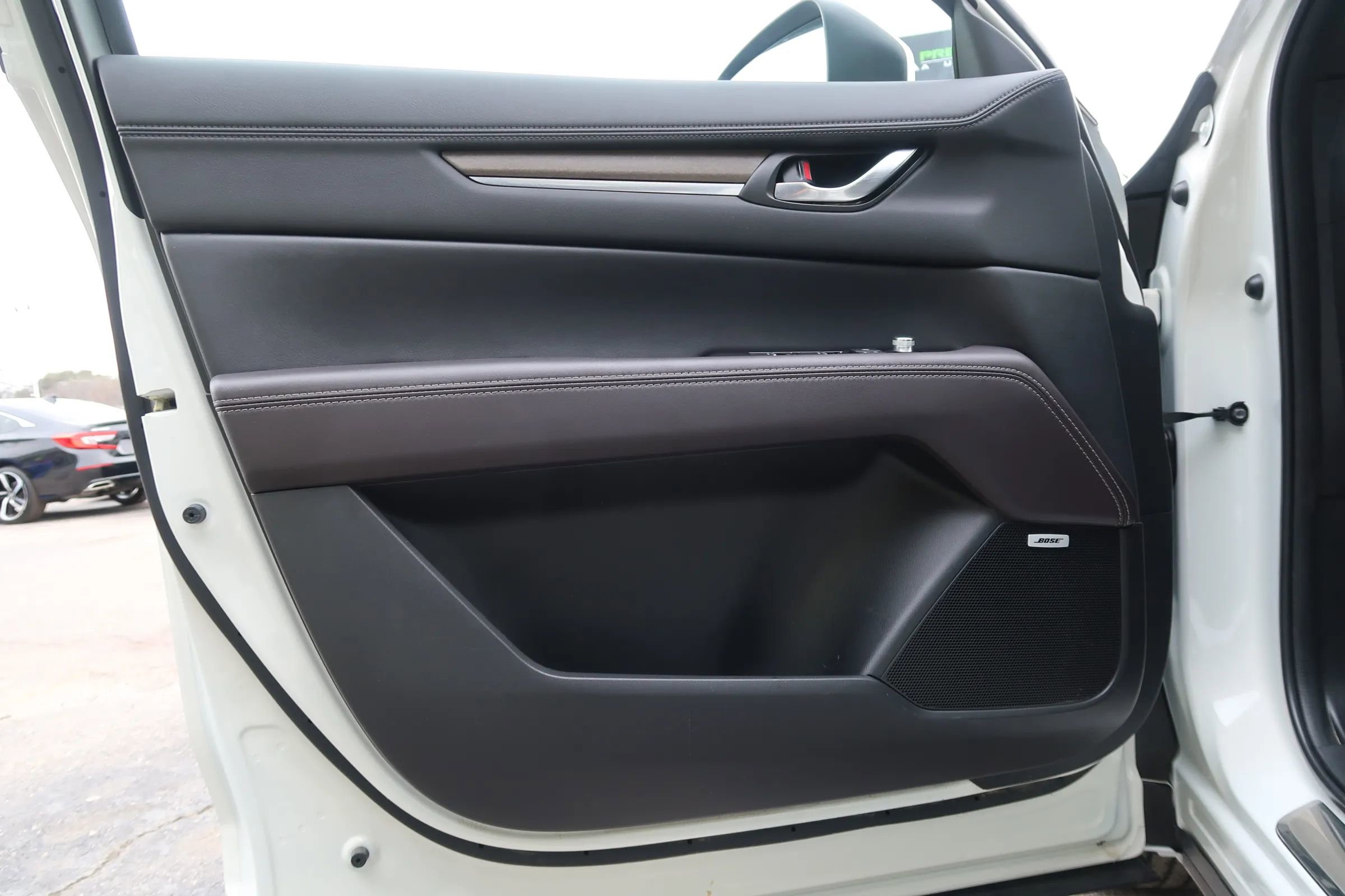 Used 2025 MAZDA CX-5 Signature image 47