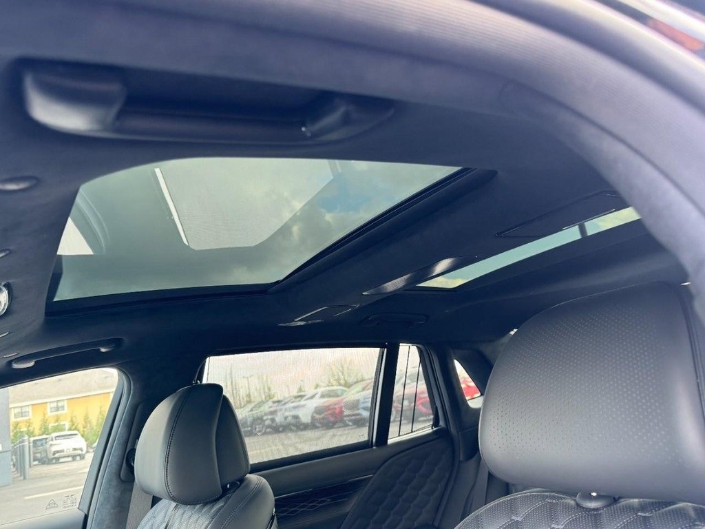 New 2026 Genesis G90 3.5T Prestige image 8