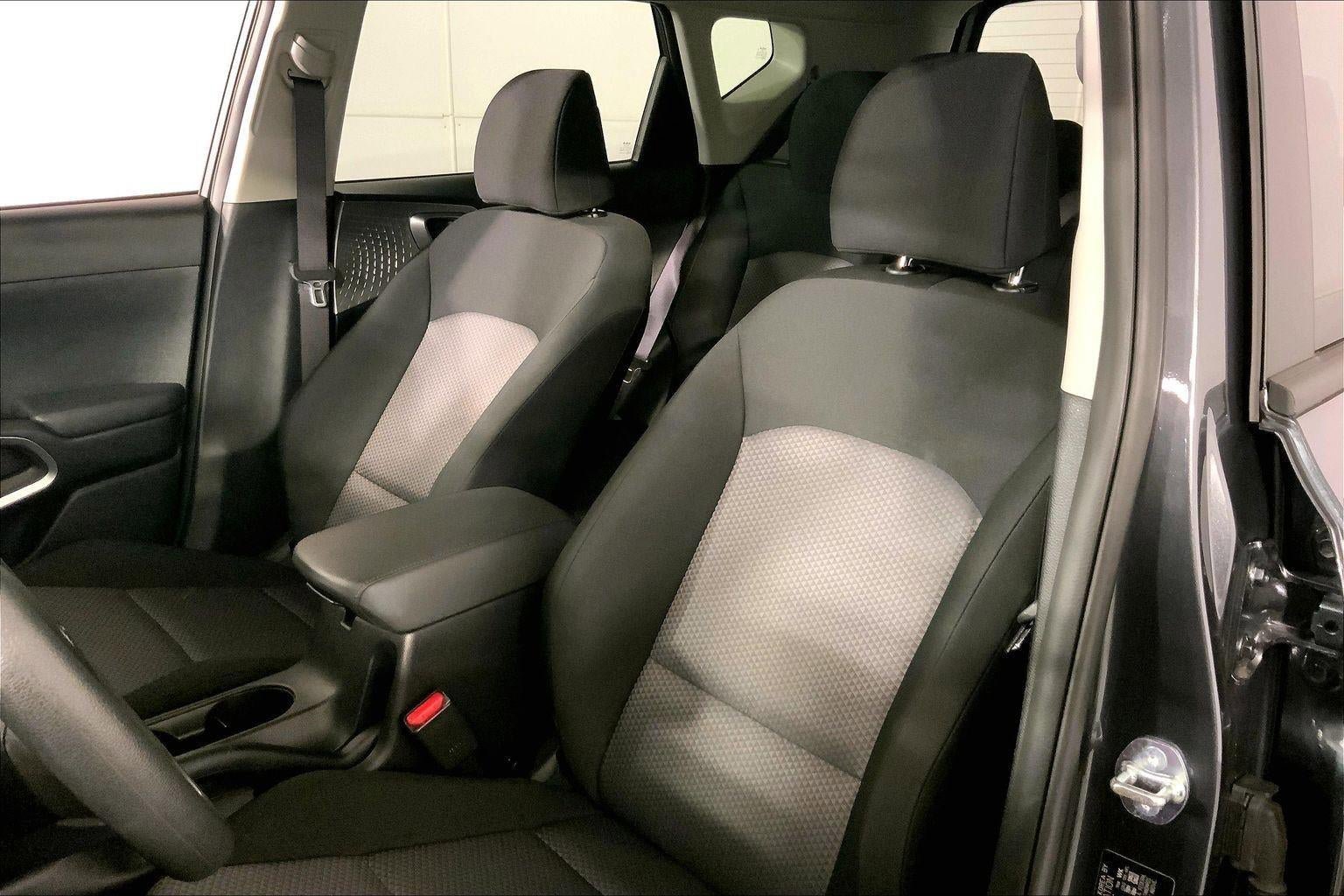 Certified 2025 Kia Soul LX FWD image 22