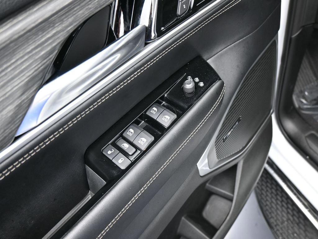 Used 2024 Jeep Wagoneer Series II image 13