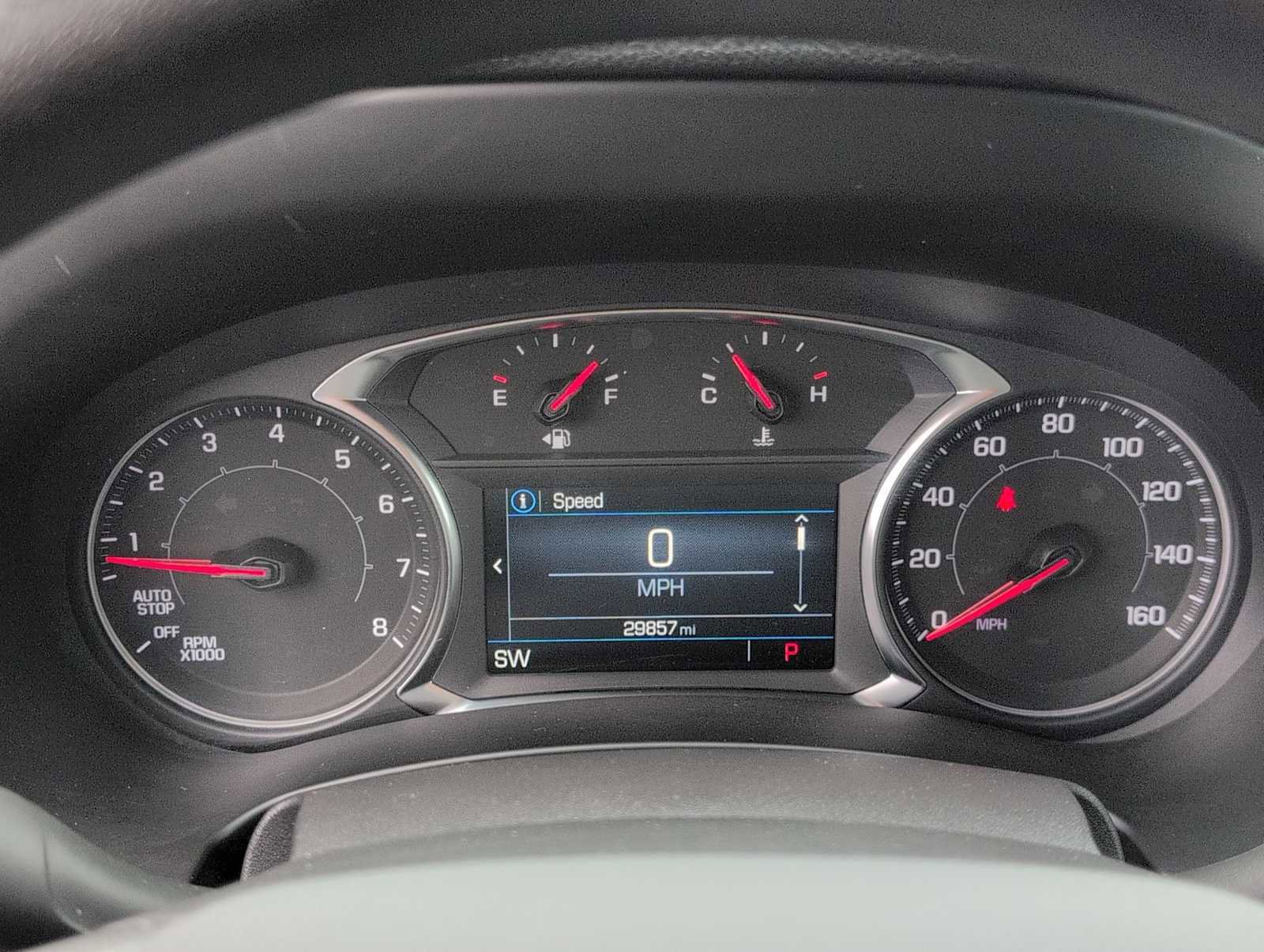 Used 2024 GMC Terrain SLE image 32