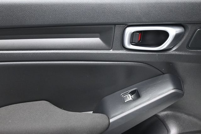 Used 2023 Honda Civic LX image 9