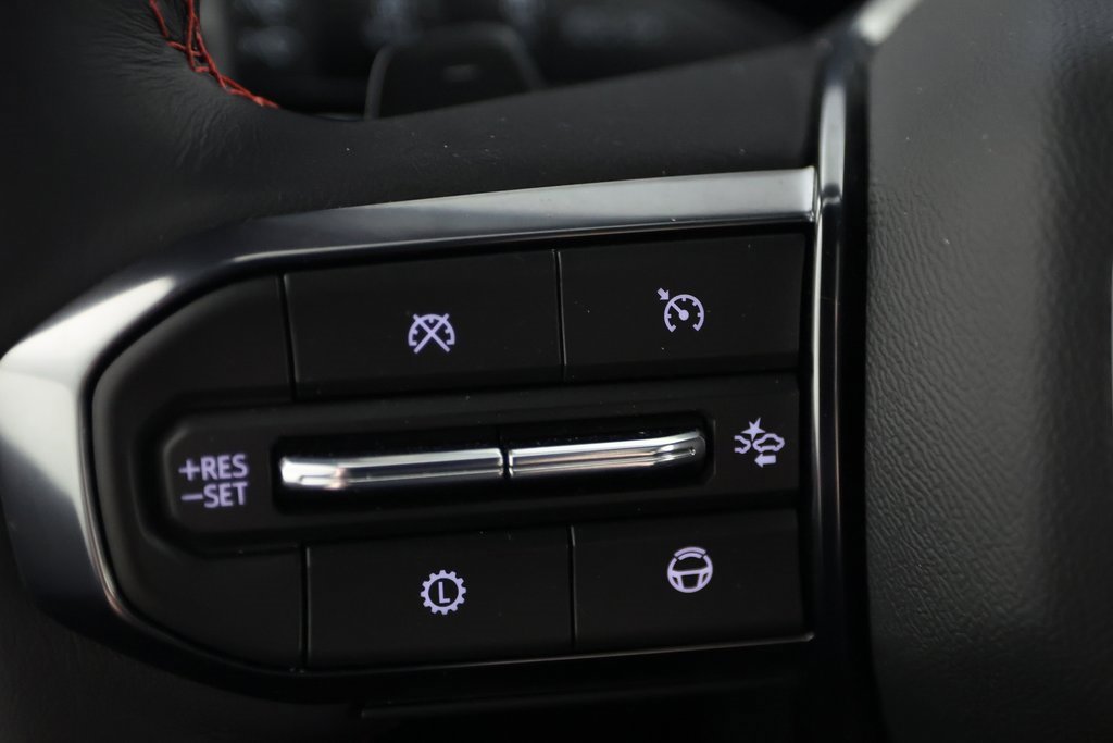 Used 2025 GMC Yukon AT4 Ultimate w/ LPO, Illumination Package image 26