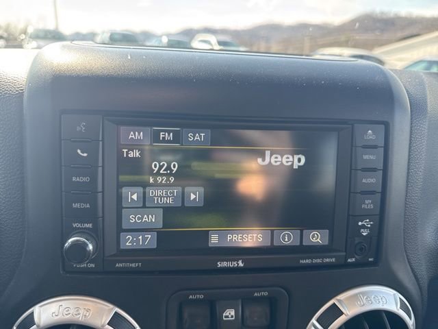 Used 2011 Jeep Wrangler Sahara w/ Dual Top Group image 16