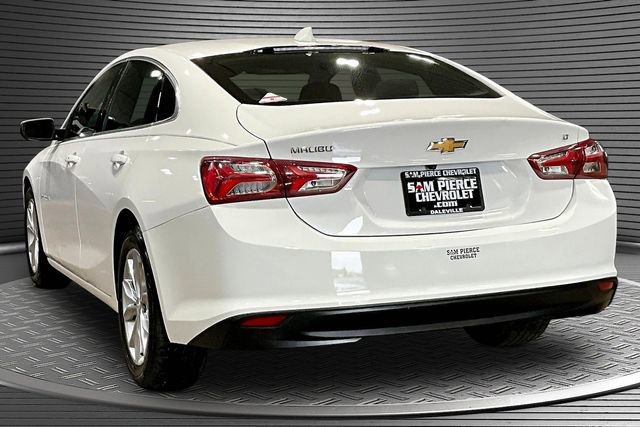 Used 2019 Chevrolet Malibu LT FWD image 4