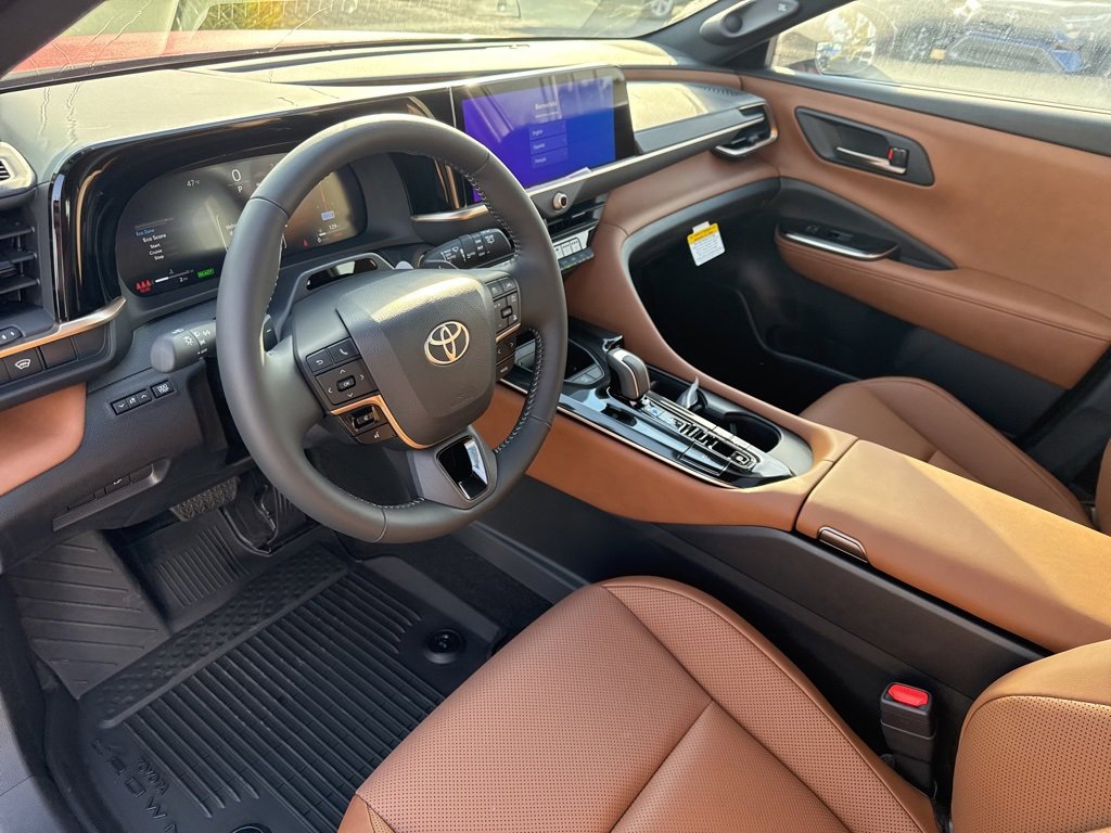 New 2025 Toyota Crown Signia image 21