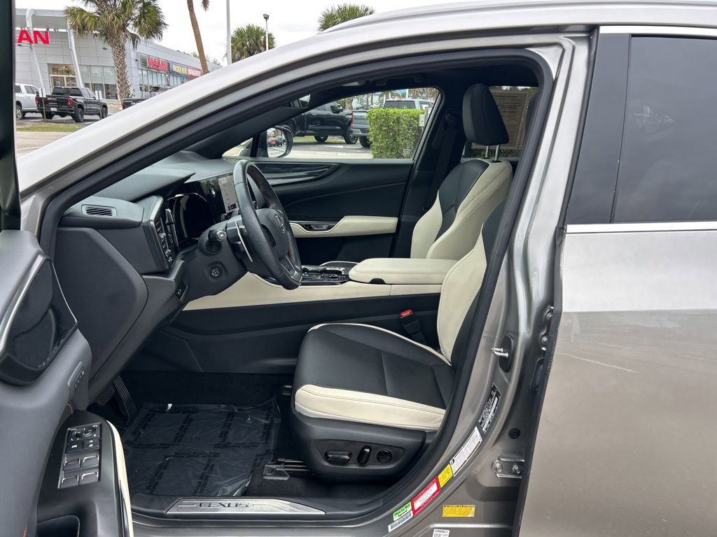 Used 2022 Lexus NX 350 AWD image 16