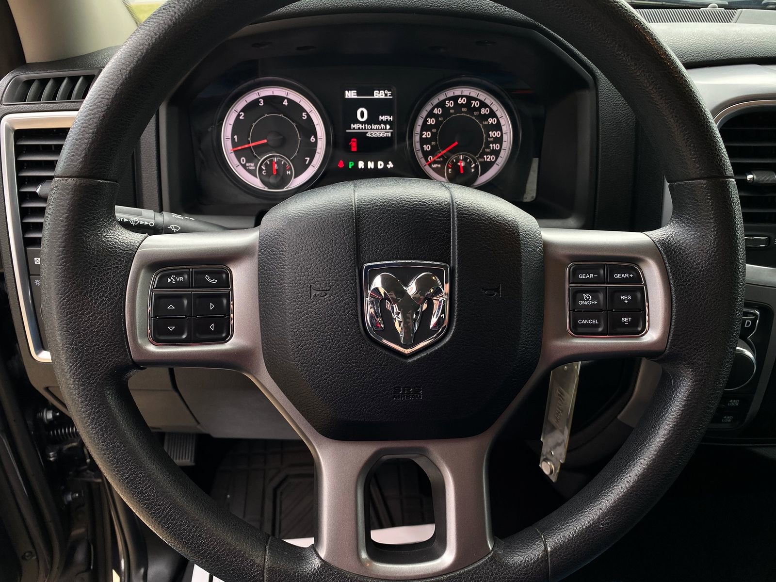 Used 2023 RAM 1500 Classic SLT image 23