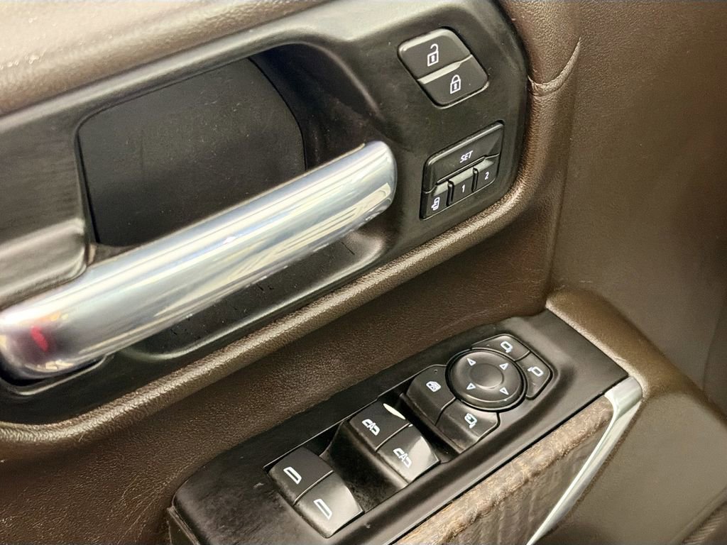 Used 2021 GMC Sierra 1500 Denali w/ Denali Ultimate Package image 18