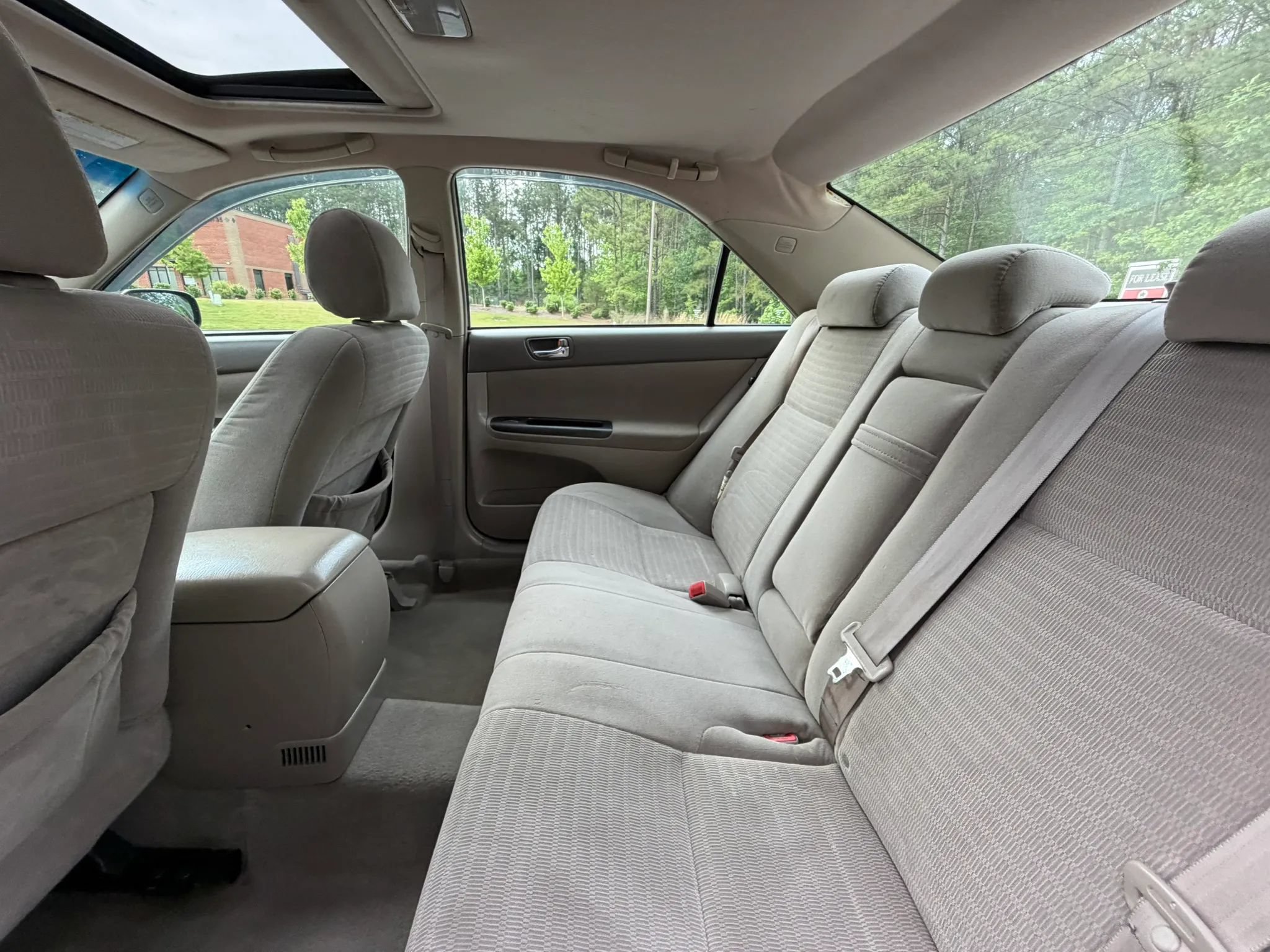 Used 2006 Toyota Camry LE FWD image 17