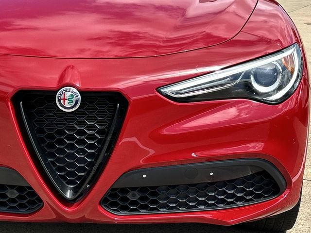 Used 2021 Alfa Romeo Stelvio Sprint w/ Nero Edizione RWD image 9