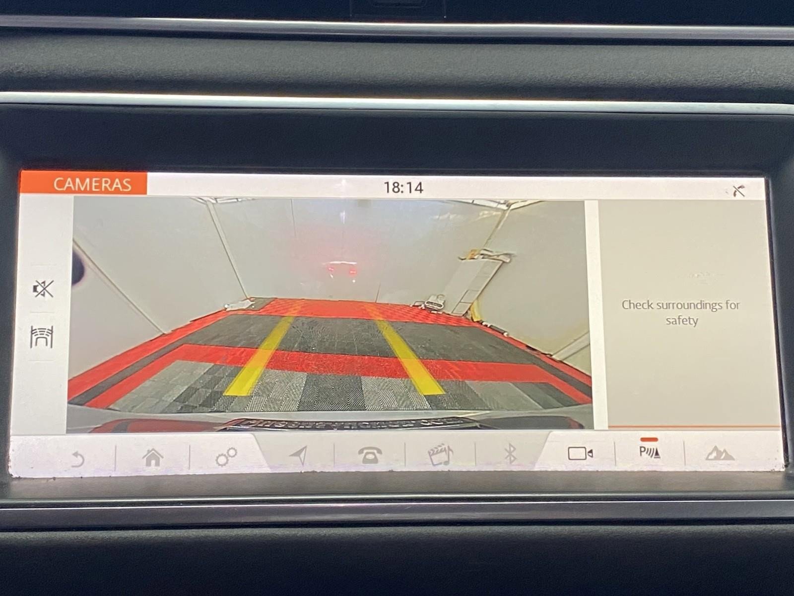 Used 2020 Land Rover Range Rover Evoque S image 24