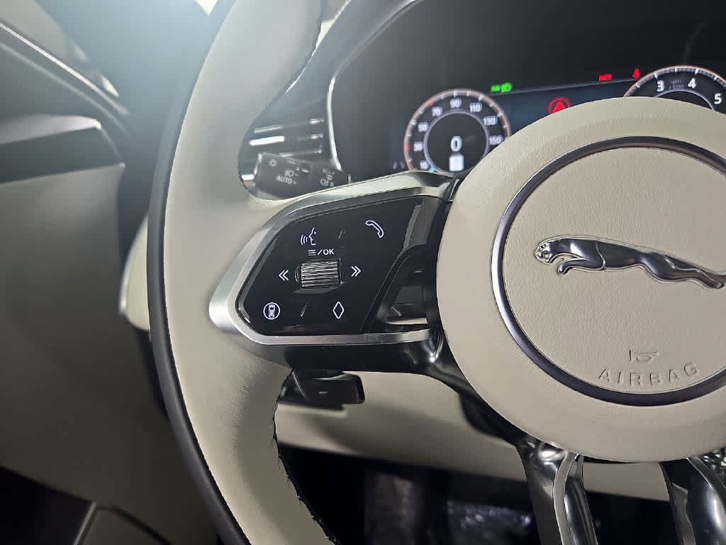 New 2026 Jaguar F-PACE R-Dynamic S AWD/4WD image 16