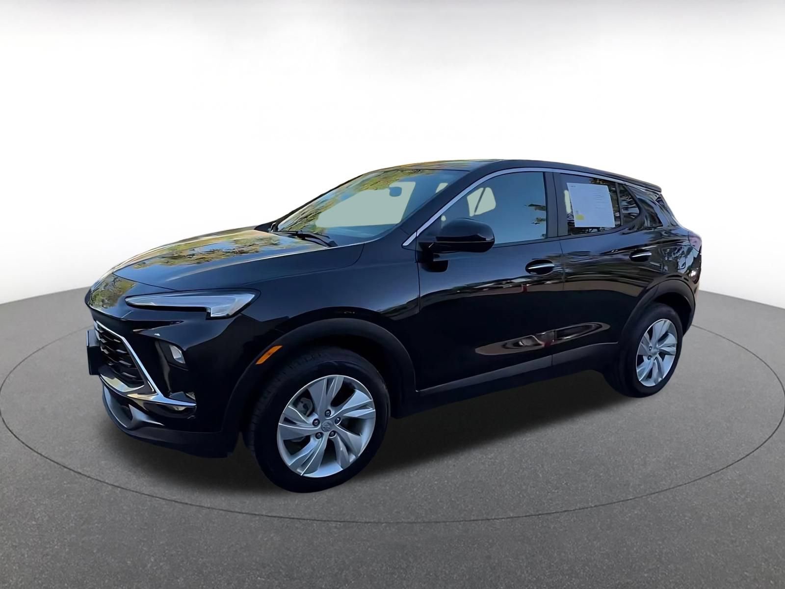 Used 2025 Buick Encore GX Preferred AWD/4WD image 7