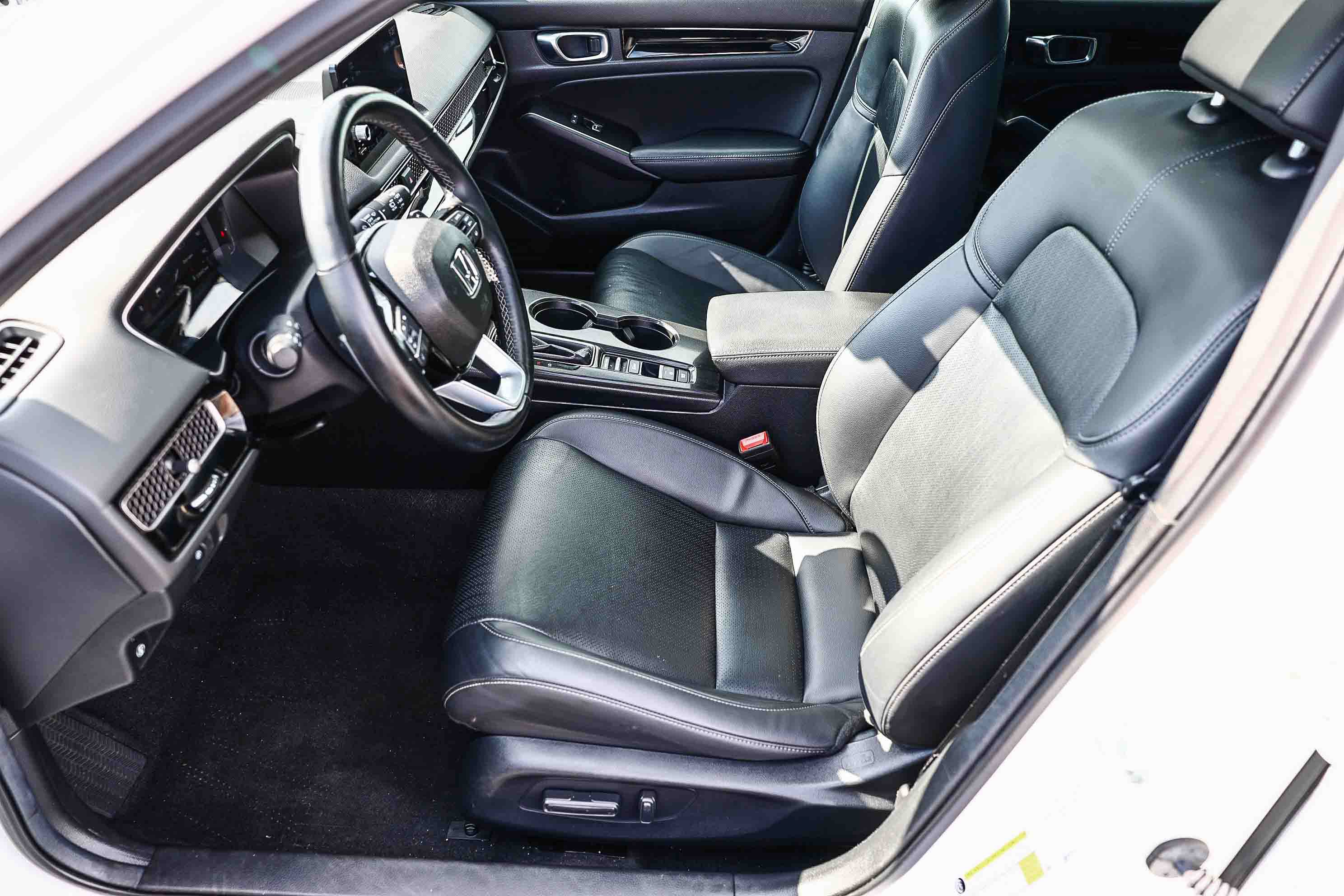 Certified 2024 Honda Civic Sport Touring image 10