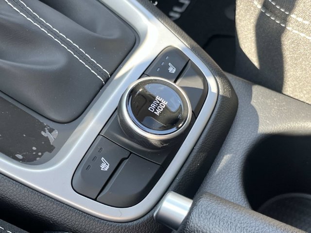 New 2026 Hyundai Venue SEL FWD image 29
