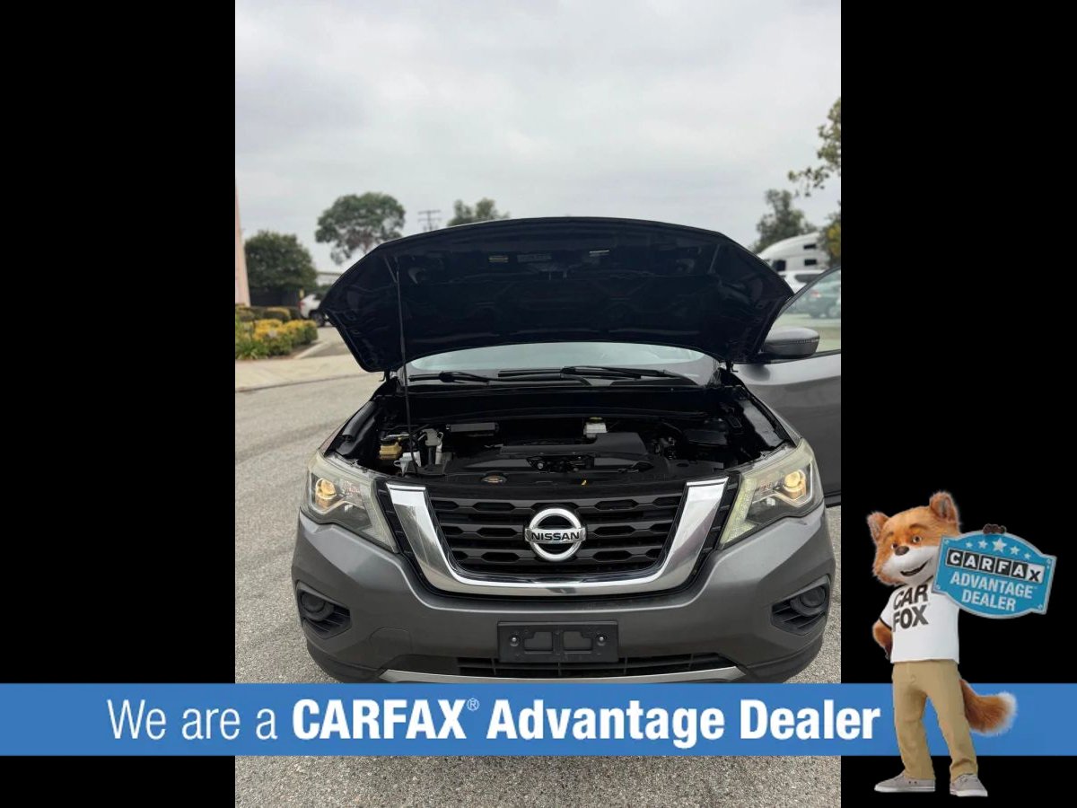 Used 2018 Nissan Pathfinder S FWD image 11