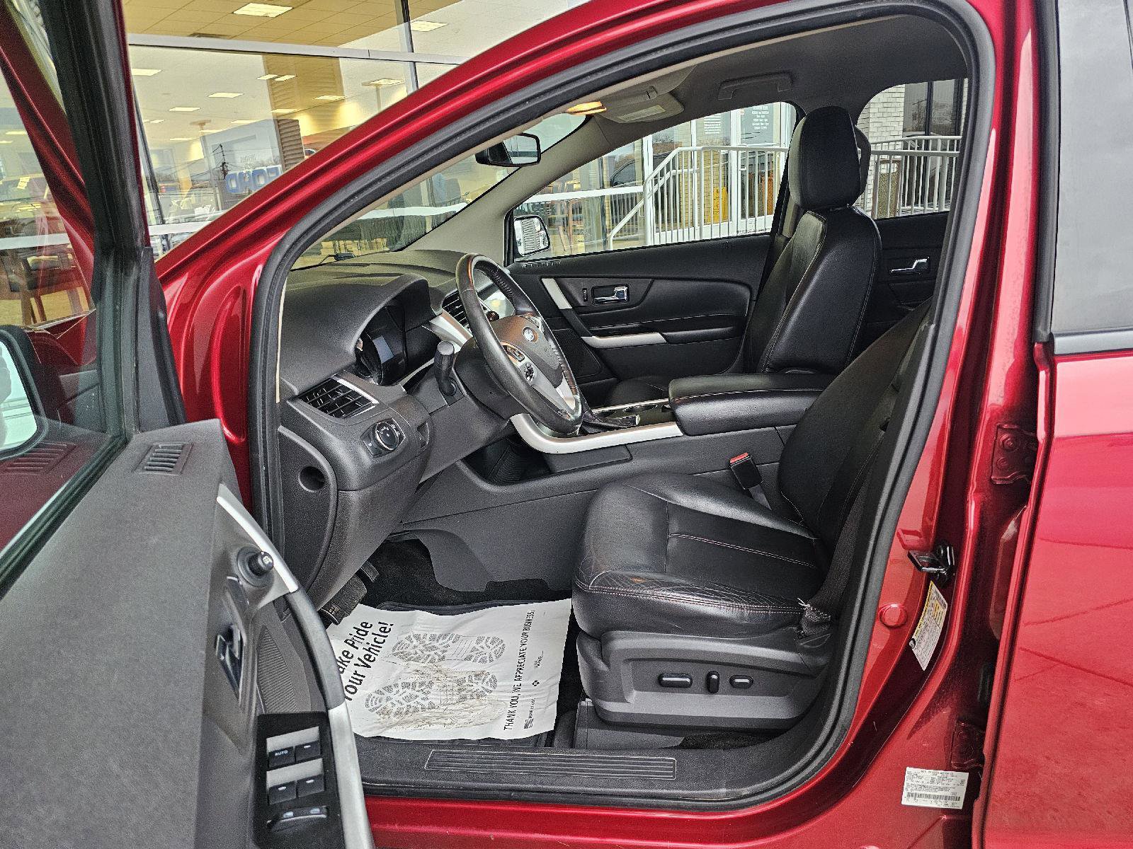 Used 2013 Ford Edge SEL image 19