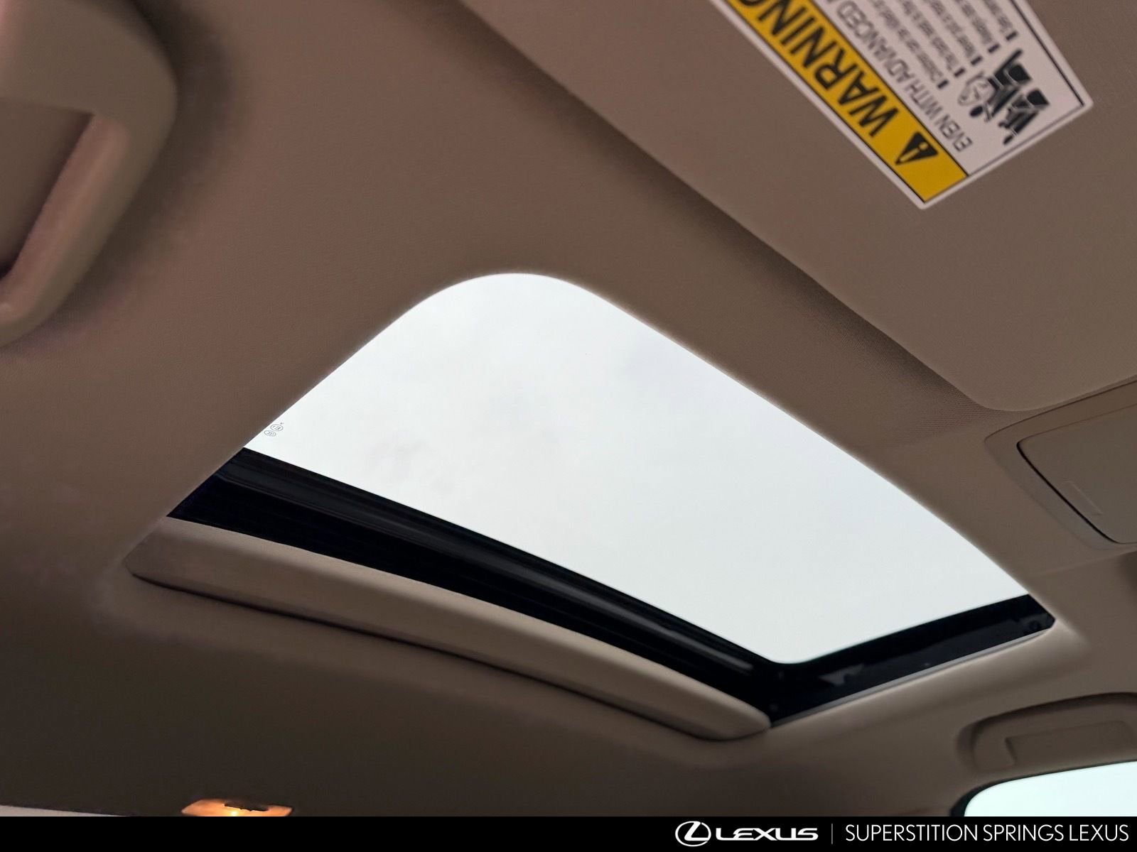Used 2018 Honda CR-V Touring image 11