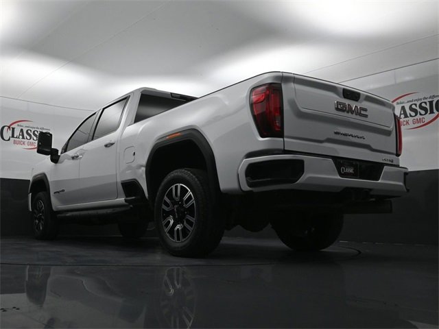 Used 2023 GMC Sierra 2500 AT4 image 23