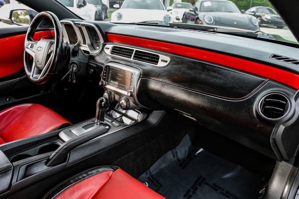 Used 2015 Chevrolet Camaro SS w/ RS Package RWD image 18