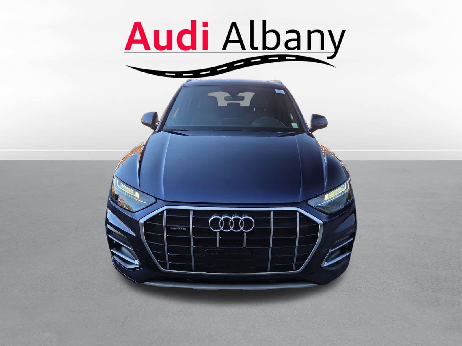 Used 2024 Audi Q3 2.0T Premium Plus w/ Premium Plus Package AWD/4WD image 8