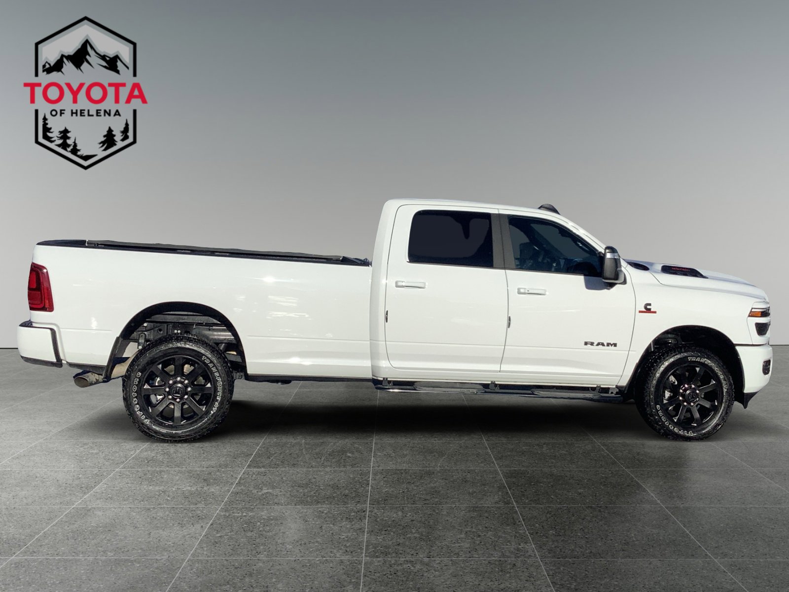 Used 2025 RAM 2500 Laramie w/ Night Edition image 6