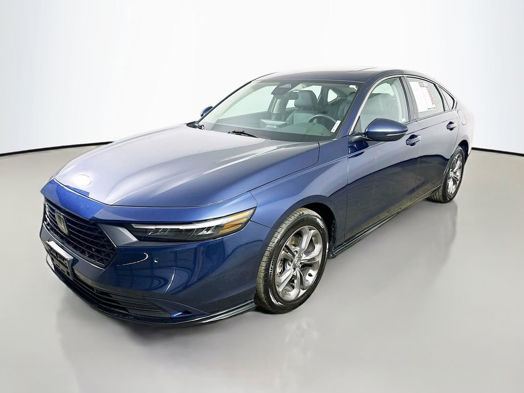 Used 2023 Honda Accord EX-L image 3