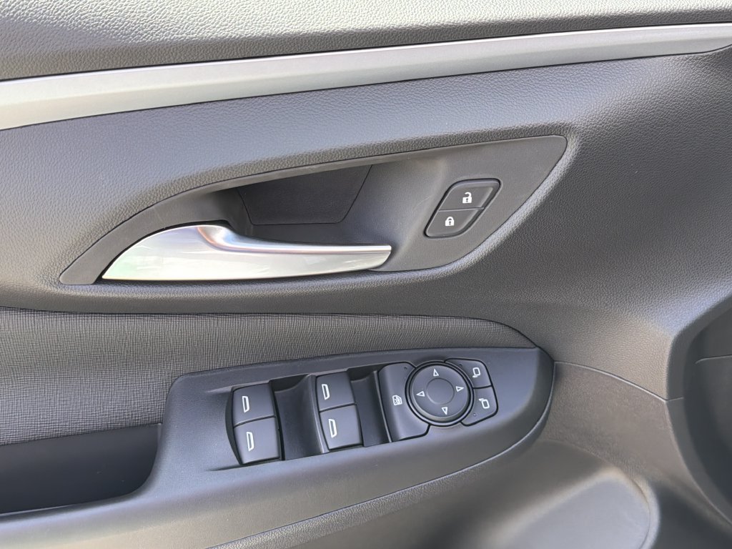 New 2026 Buick Envista Sport Touring w/ Convenience I Package FWD image 20