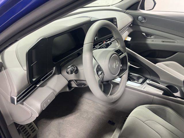 New 2026 Hyundai Elantra Sport image 9
