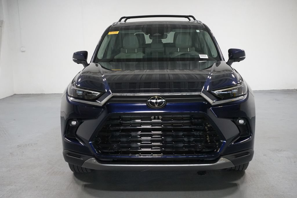 Certified 2025 Toyota Grand Highlander FWD image 2