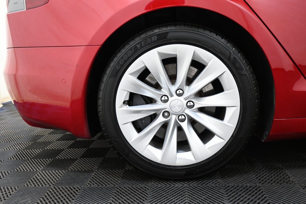Used 2017 Tesla Model S 90D image 33