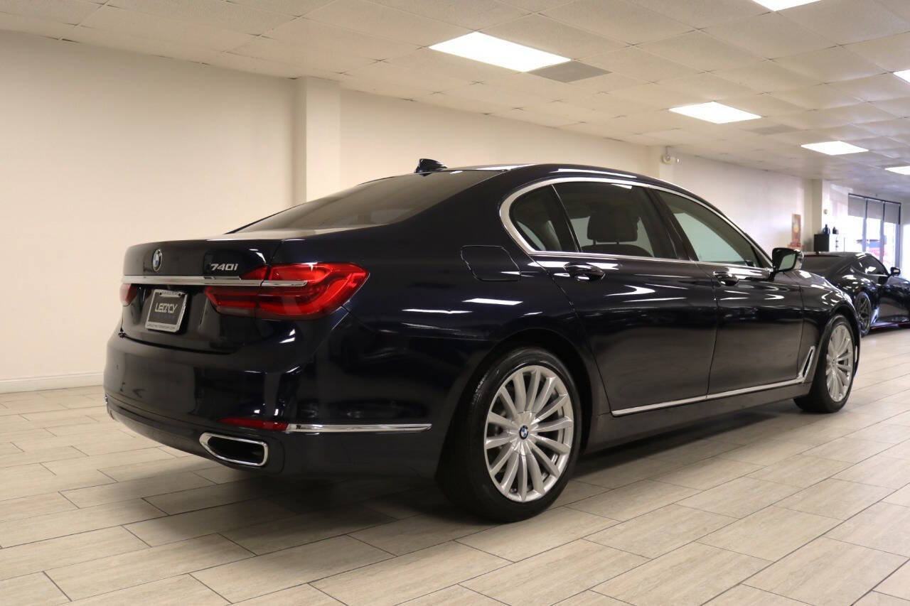 Used 2016 BMW 740i RWD image 6