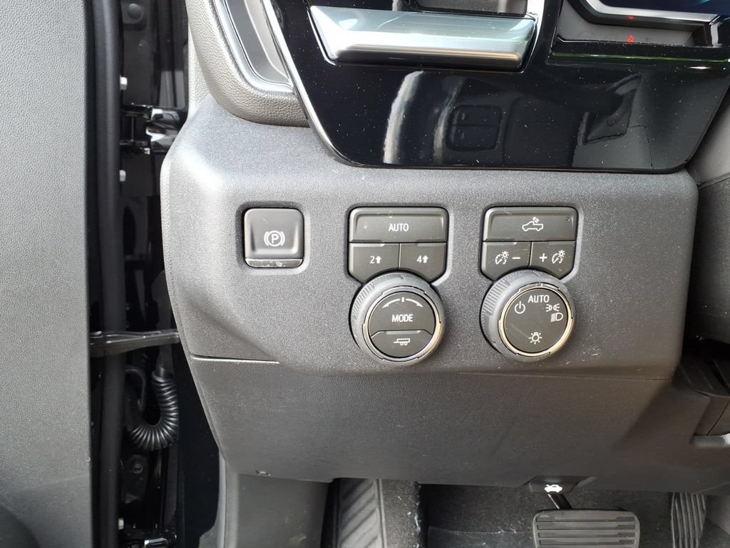 New 2026 Chevrolet Silverado 1500 LT AWD/4WD image 21