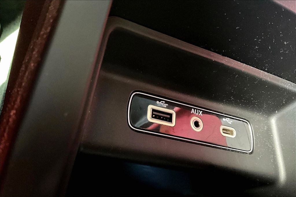 Used 2022 Alfa Romeo Giulia Veloce image 16