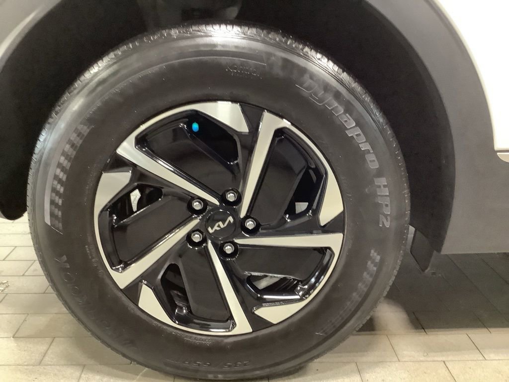 Certified 2023 Kia Sportage LX image 26