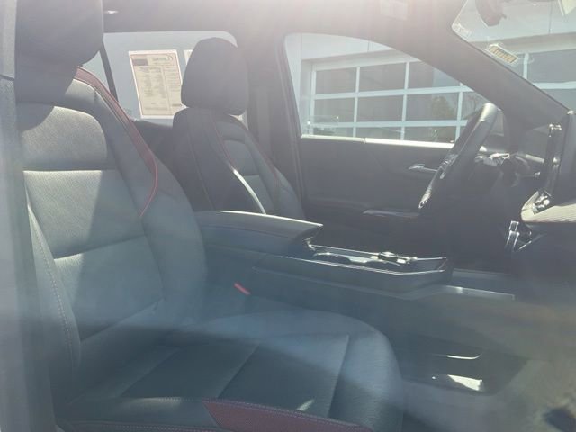 Used 2025 Chevrolet Equinox RS w/ Safety and Technology Package AWD/4WD image 10