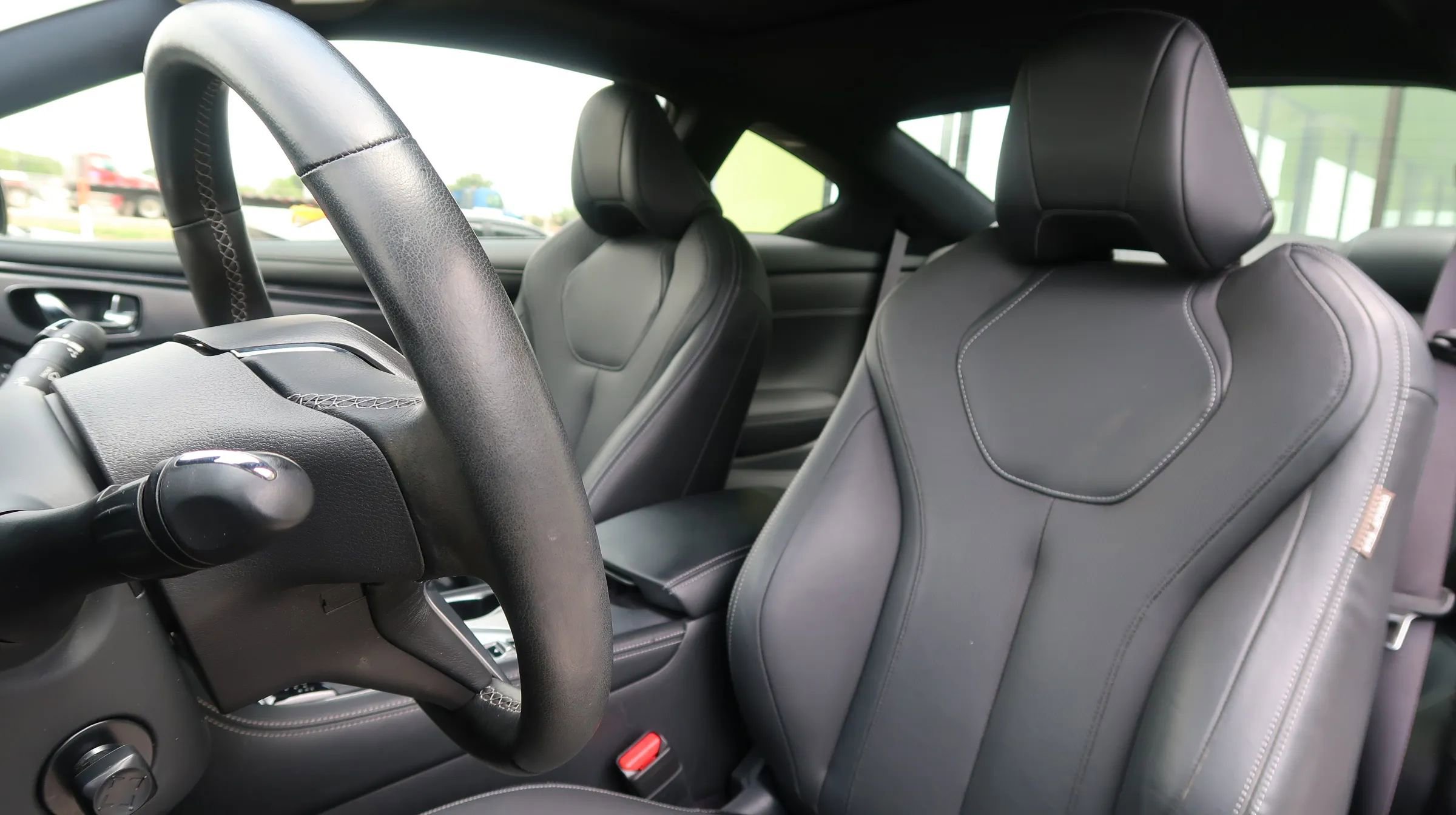 Used 2021 INFINITI Q60 3.0t Luxe w/ Essential Package RWD image 17