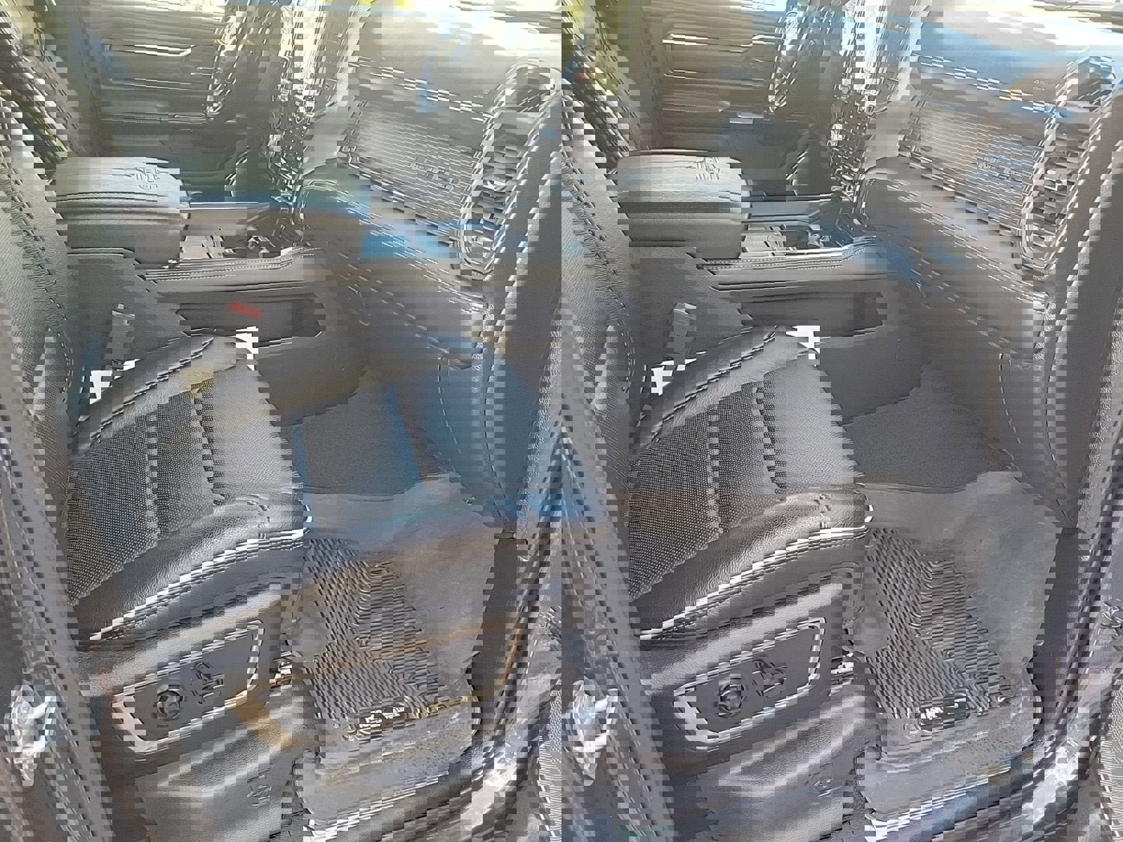 Used 2019 RAM 1500 Limited image 14