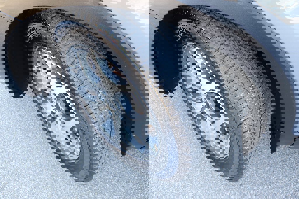 Used 2022 Kia Telluride EX image 50