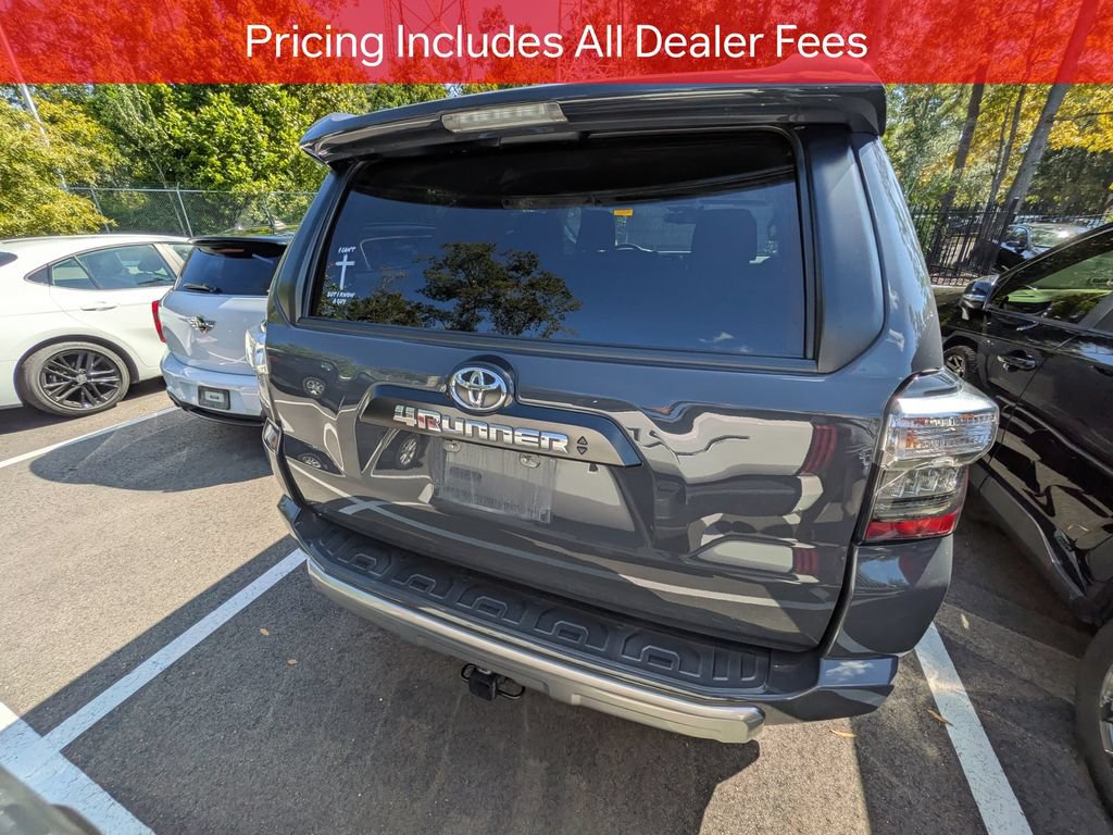 Certified 2024 Toyota 4Runner TRD Off-Road Premium w/ Moonroof Package AWD/4WD image 6