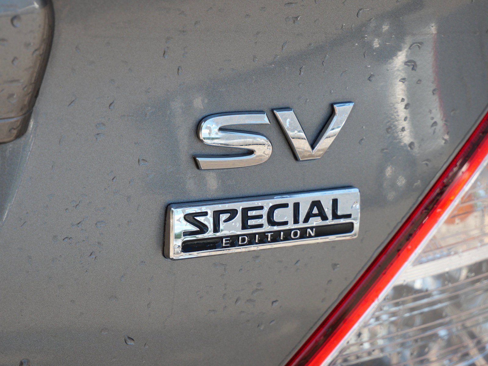 Used 2018 Nissan Versa SV w/ SV Special Edition Package FWD image 10