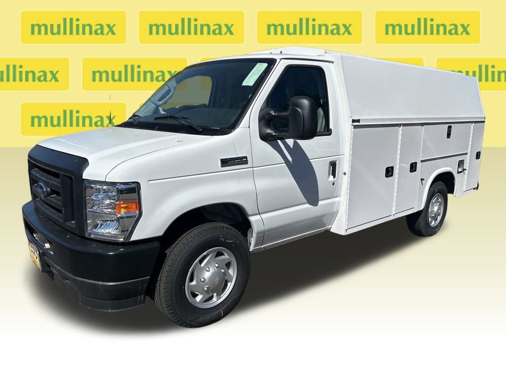 New 2025 Ford E-350 and Econoline 350 Super Duty w/ Power Equipment Group image 10