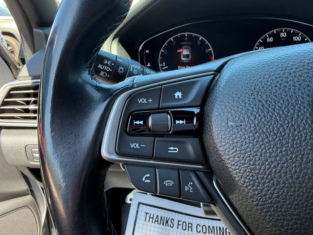 Used 2018 Honda Accord Sport image 11