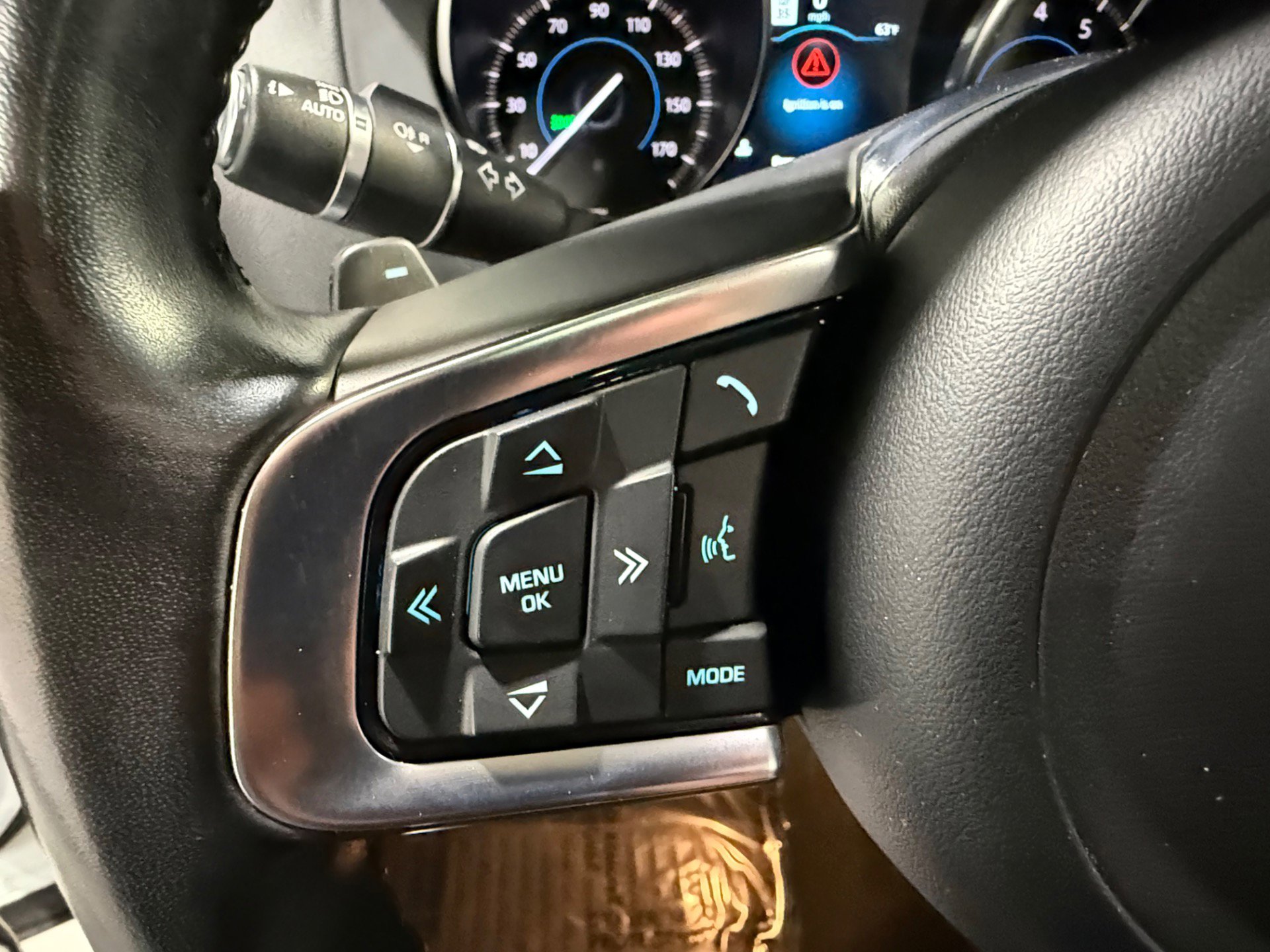 Used 2019 Jaguar F-PACE Prestige image 26