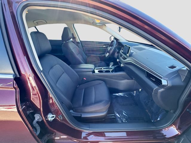 Used 2024 Nissan Altima 2.5 SV FWD image 25