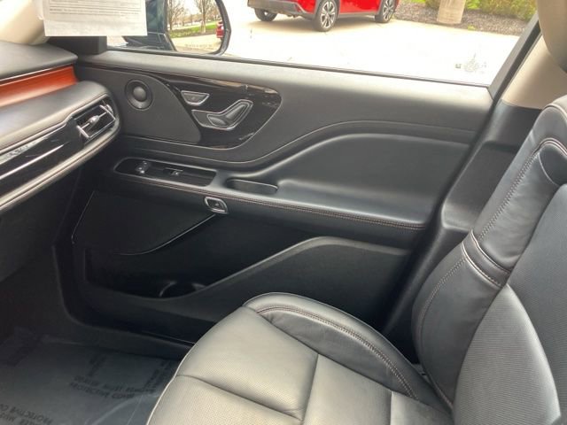 Used 2022 Lincoln Aviator Grand Touring image 18