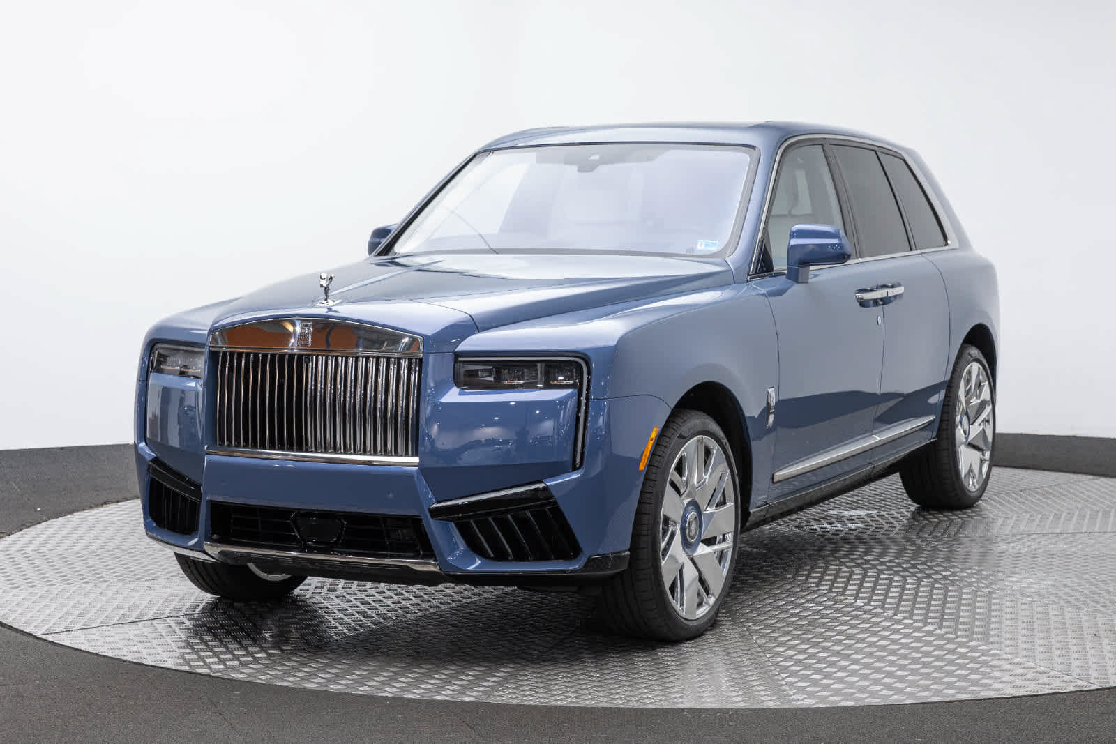New 2027 Rolls-Royce Cullinan