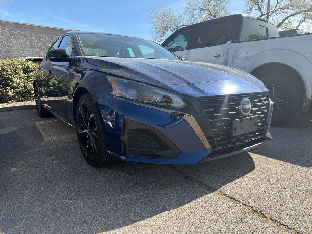 Used 2024 Nissan Altima 2.5 SR image 5
